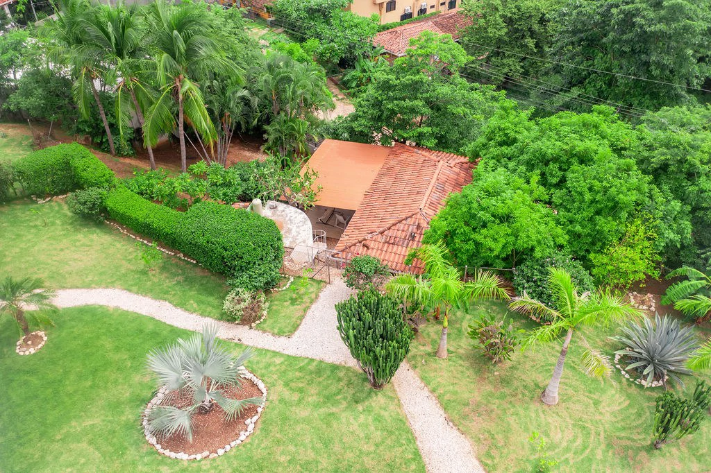 Casa Amani: Luxury Ocean-View Estate & Investment Opportunity in Tamarindo! - Gallery image 97