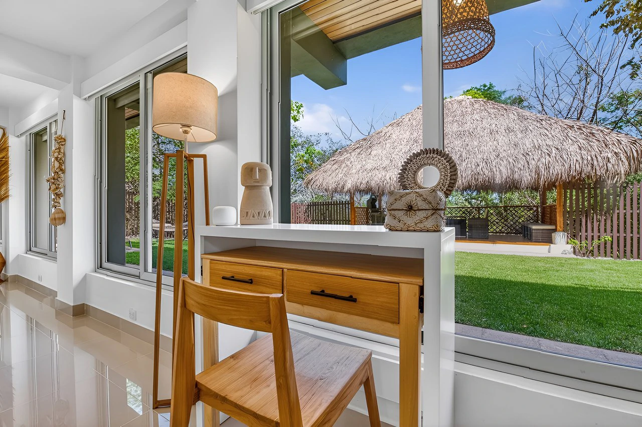 Casa Pochote: Artisan Luxury Villa Near Tamarindo | Pool, Jacuzzi & Langosta Beach Club Membership Included - Gallery image 26