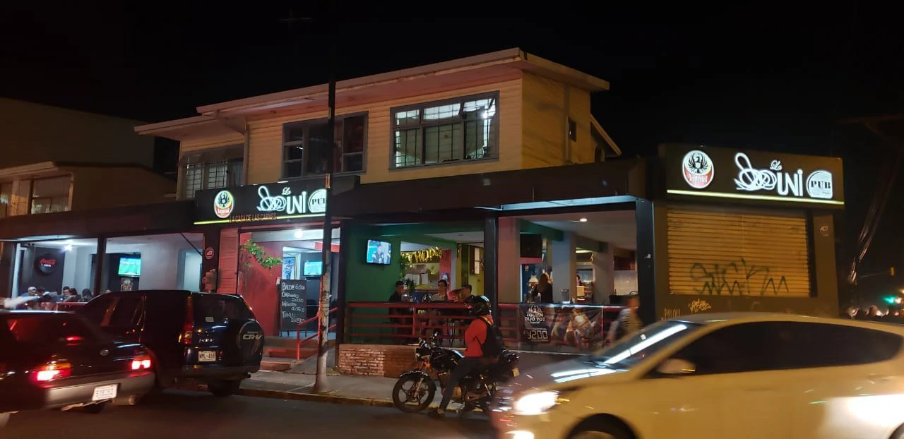 Excellent commercial corner property in San Jose Aranjuez - Gallery image 4