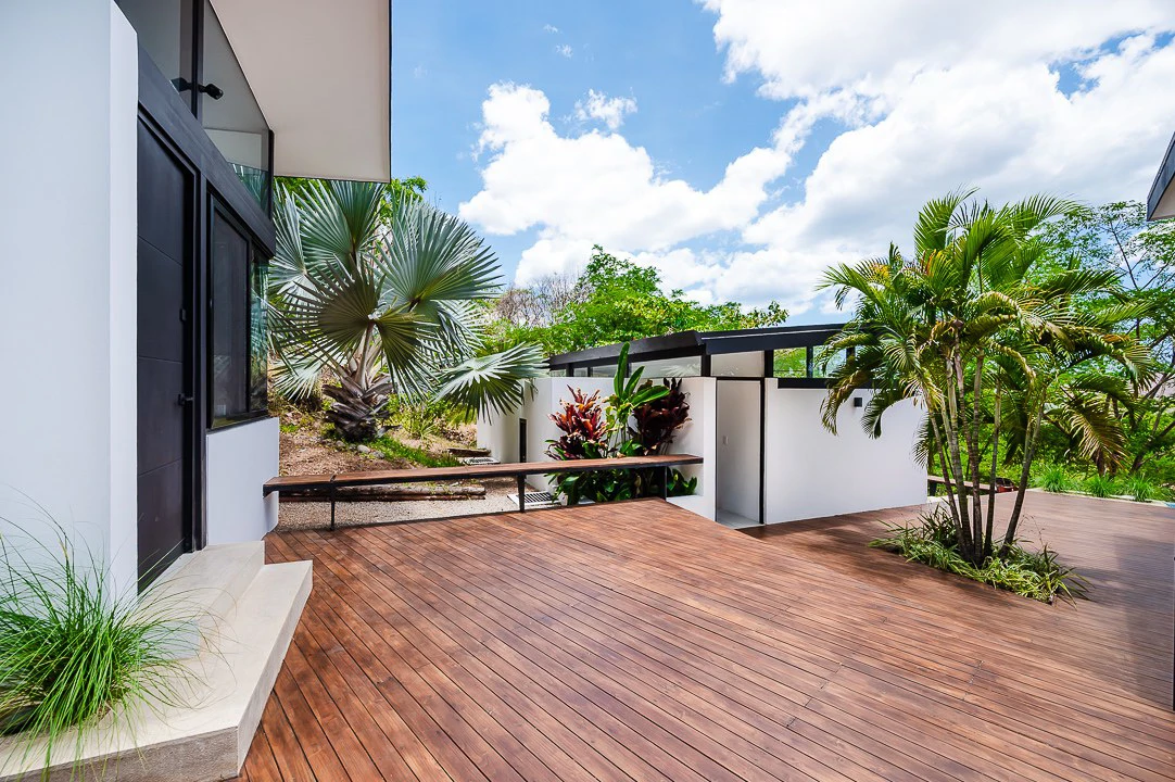 Casa Kalachuchi: Gorgeous Modern Jungle Oasis with Sunset Views in Gated Community - Gallery image 50