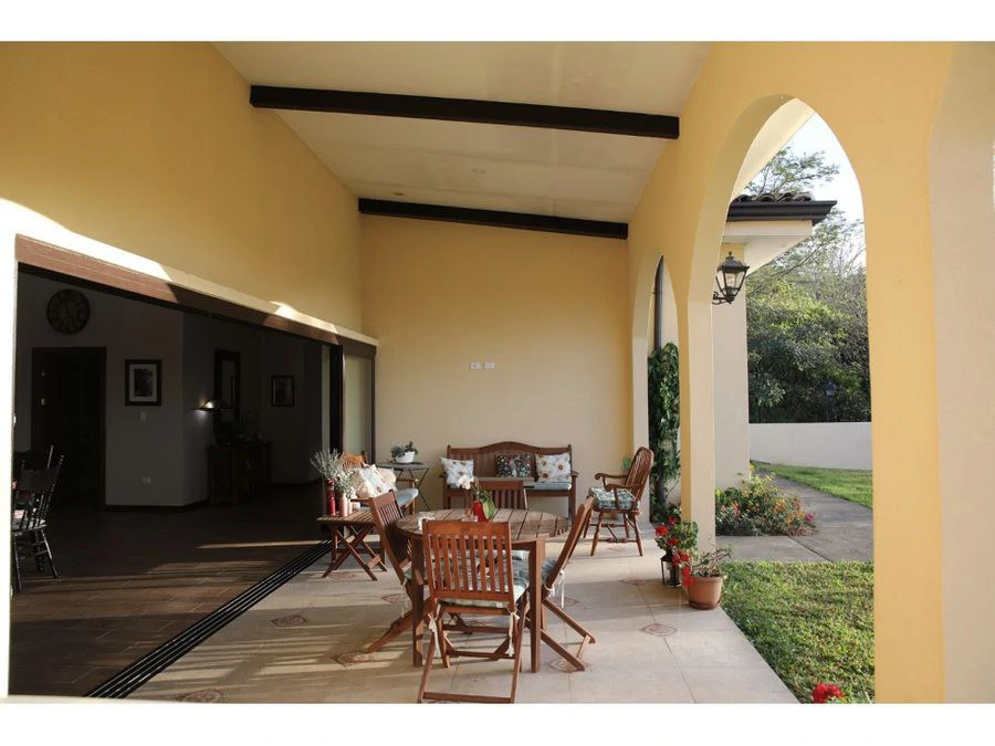 Exclusive Luxury Residence in Gated Community – Brasil de Santa Ana - Gallery image 30