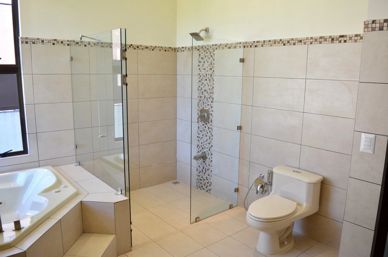 Mountain House For Sale in San Isidro - Gallery image 20