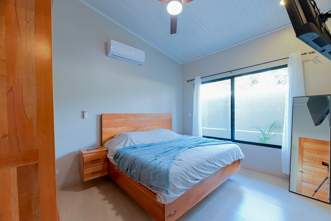 Modern Coastal Luxury: New 3-Bedroom Home Steps from South Pacific Beach: Near the Coast House For Sale in Uvita - Gallery image 22