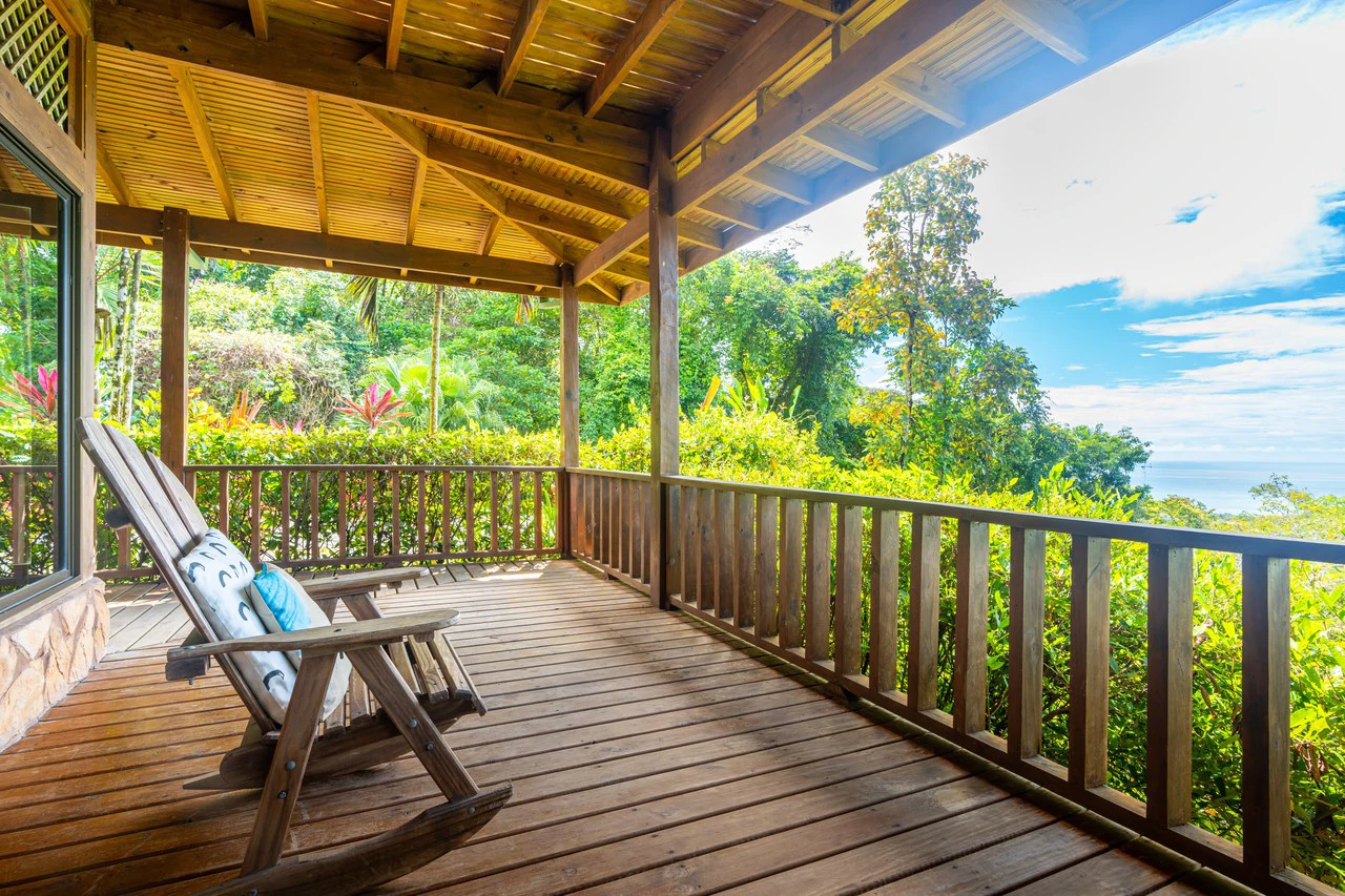 VILLA KRISTINA MARIA - 3.84 ACRES - PERLA DE BALLENA ESTATES: Mountain House For Sale in Bahía Ballena - Gallery image 12