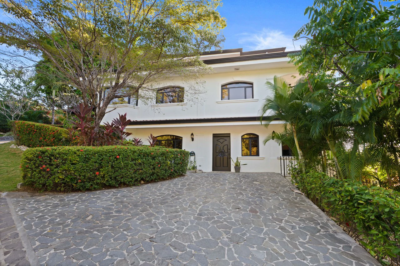 Villa Melina: Reserva Conchal Stunning Ocean and Golf course views - Gallery image 55