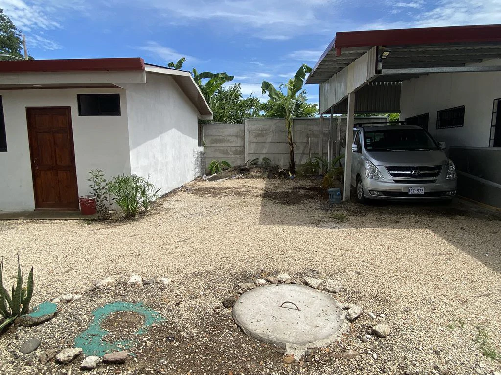 Casa Munoz: 3 Bedroom Home and 2 Unit Duplex with space for a pool, Located in El Canto de los Gavilanes - Gallery image 7
