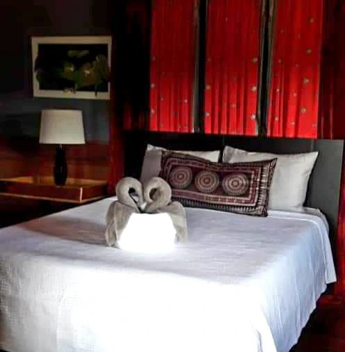 Hospitality At Its Finest: Turnkey Luxury Retreat: Lakeside Boutique Hotel & Eco-Sanctuary - Gallery image 13