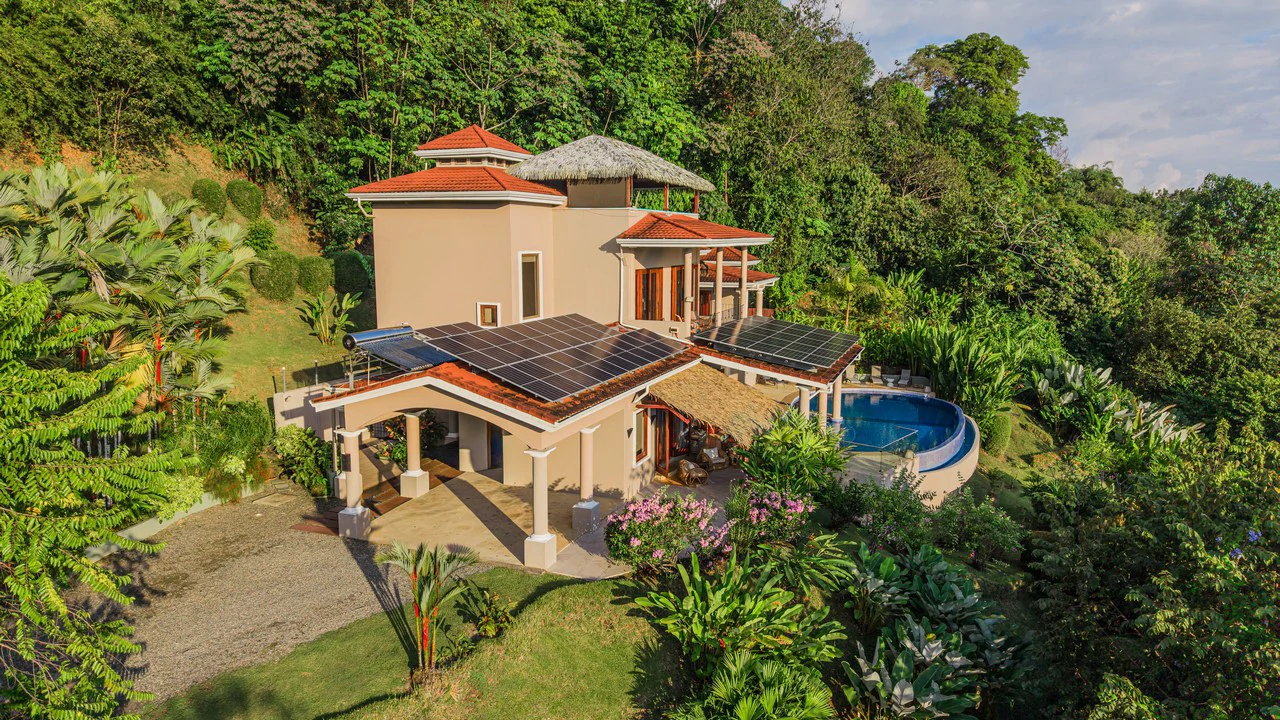 Ocean View Luxury Estate with An Incredible Location in Dominical - Gallery image 6