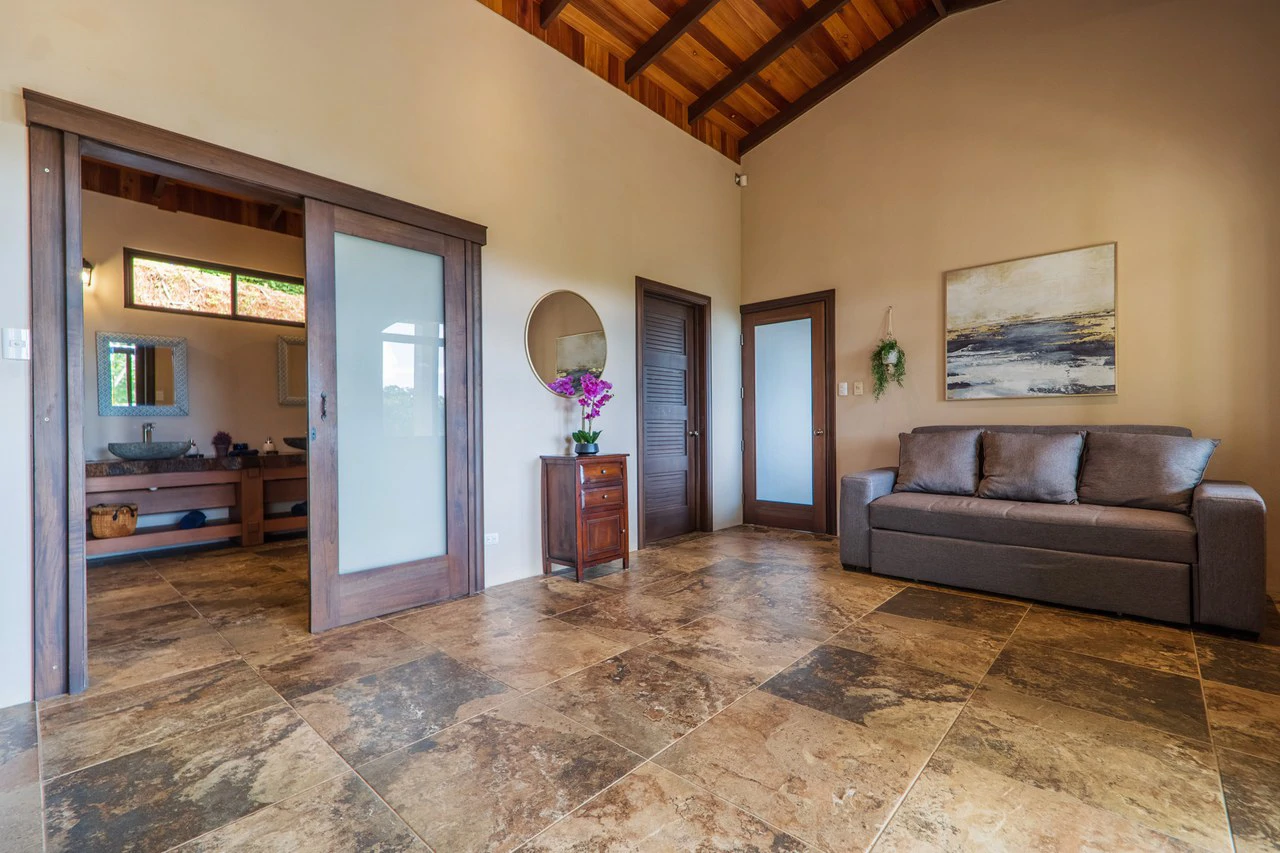 Sunset Ocean View Home on 2.6 Acres Platanillo - Gallery image 17