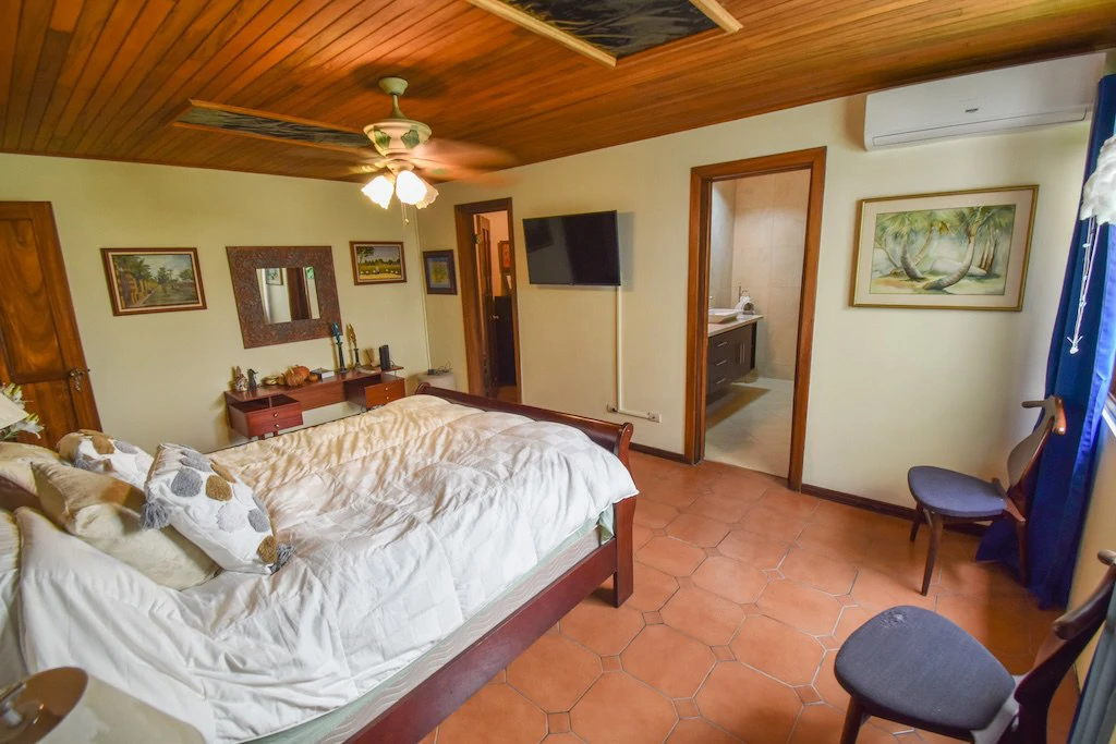 House For Sale in Bosques de Doña Rosa - Gallery image 21