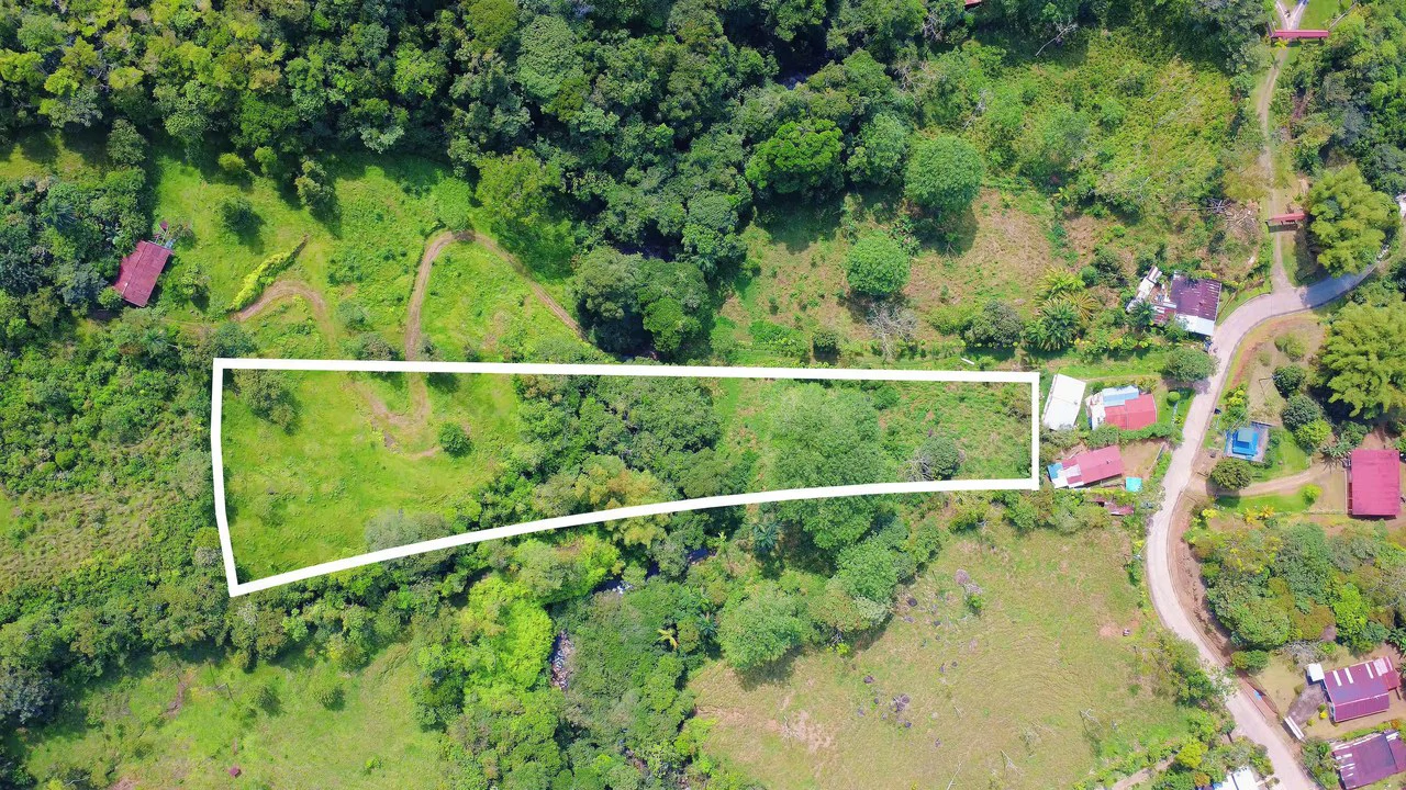 Home Construction Site For Sale in Centro de Pérez Zeledón