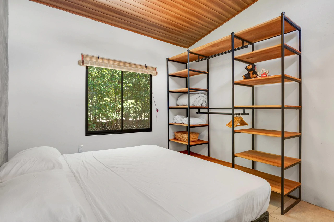 Multi-Home Property: Versatile Estate Near Playa Avellanas - Gallery image 26