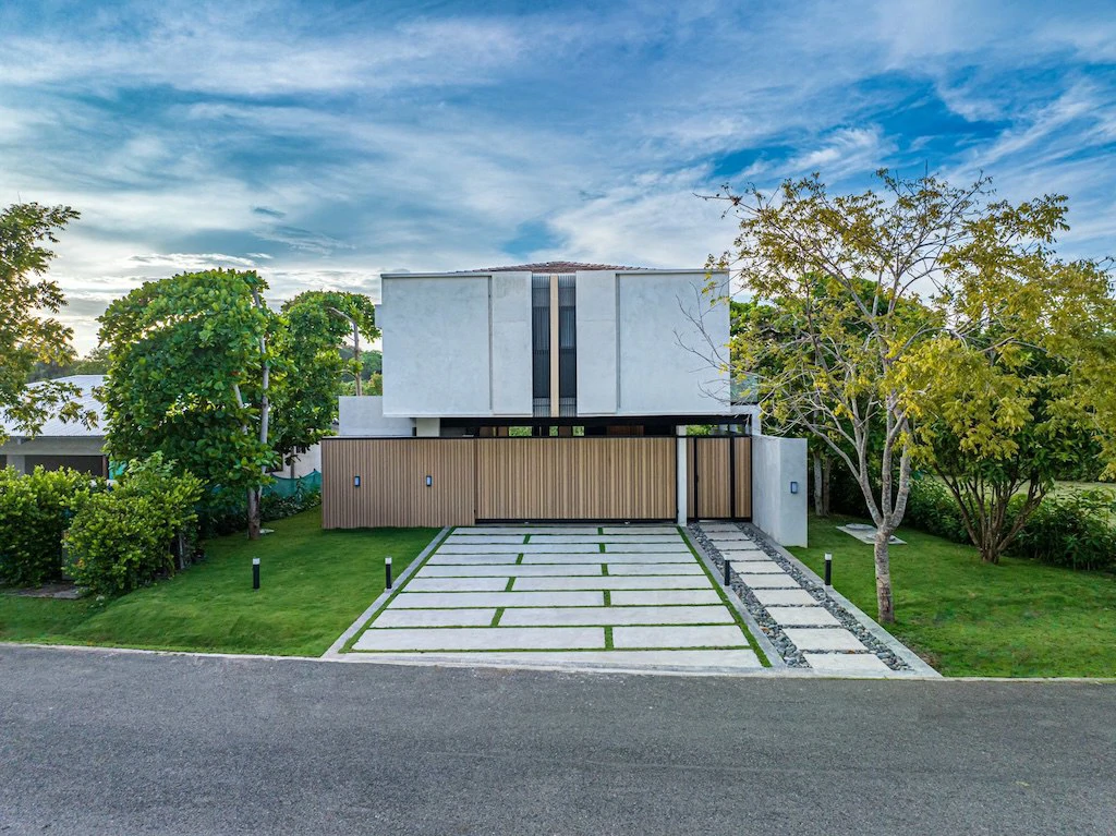Near the Coast House For Sale in Playa Herradura - Gallery image 17