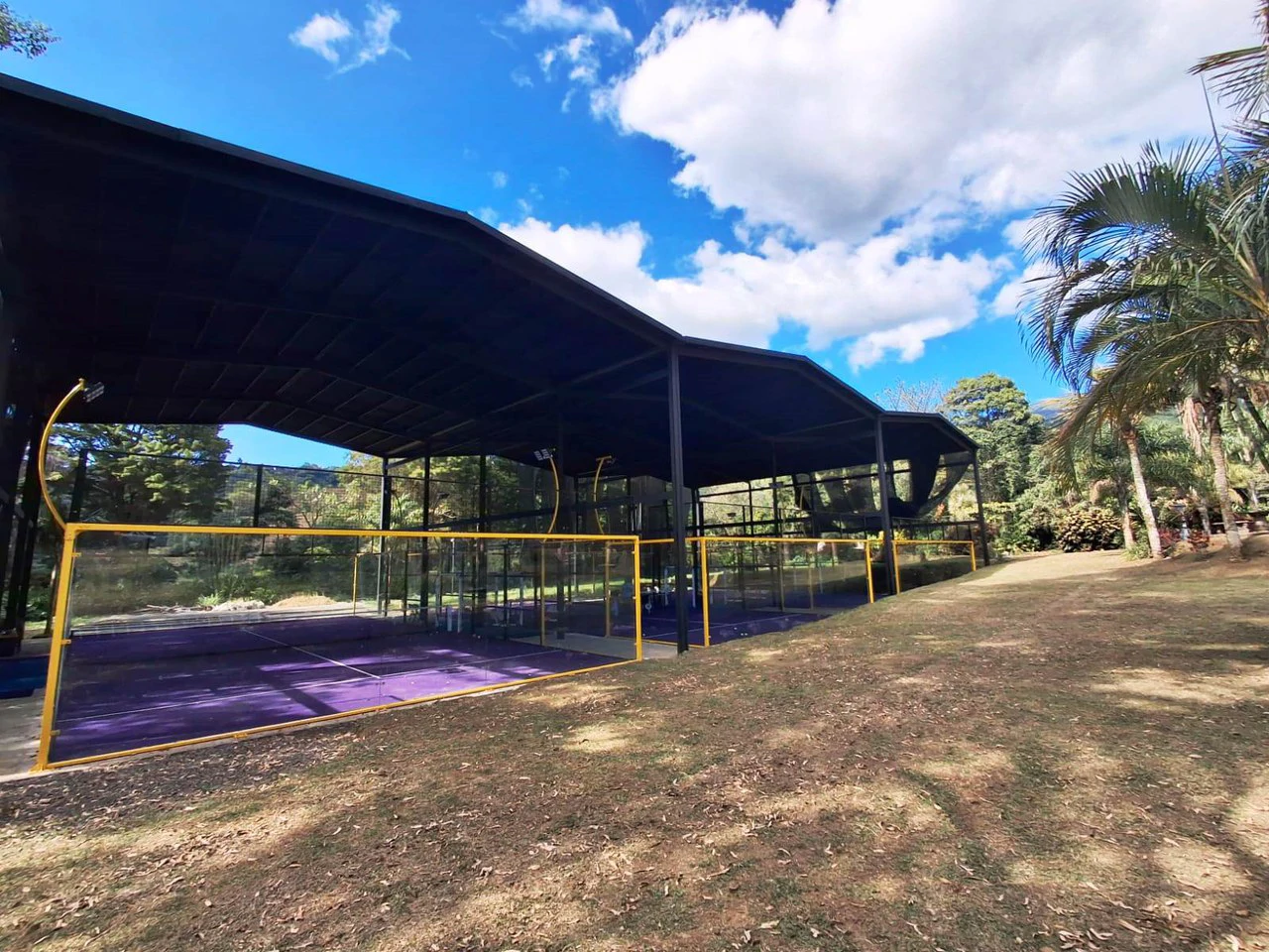 Paddle Tennis and Pool!: NEW! Private Estate, Pool an 3 New Tennis Courts - Gallery image 5