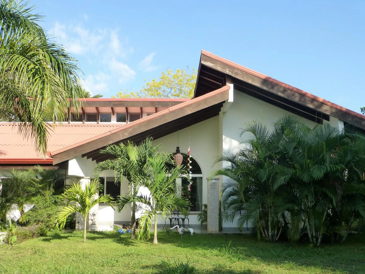 Villa Palma Royal Exclusive Private Estate with Modern Luxury and Natural Charm with horse stables in Las Delicias Santa Teresa: Villa Palma Royal Exclusive Private Estate with Modern Luxury and Natur - Gallery image 9