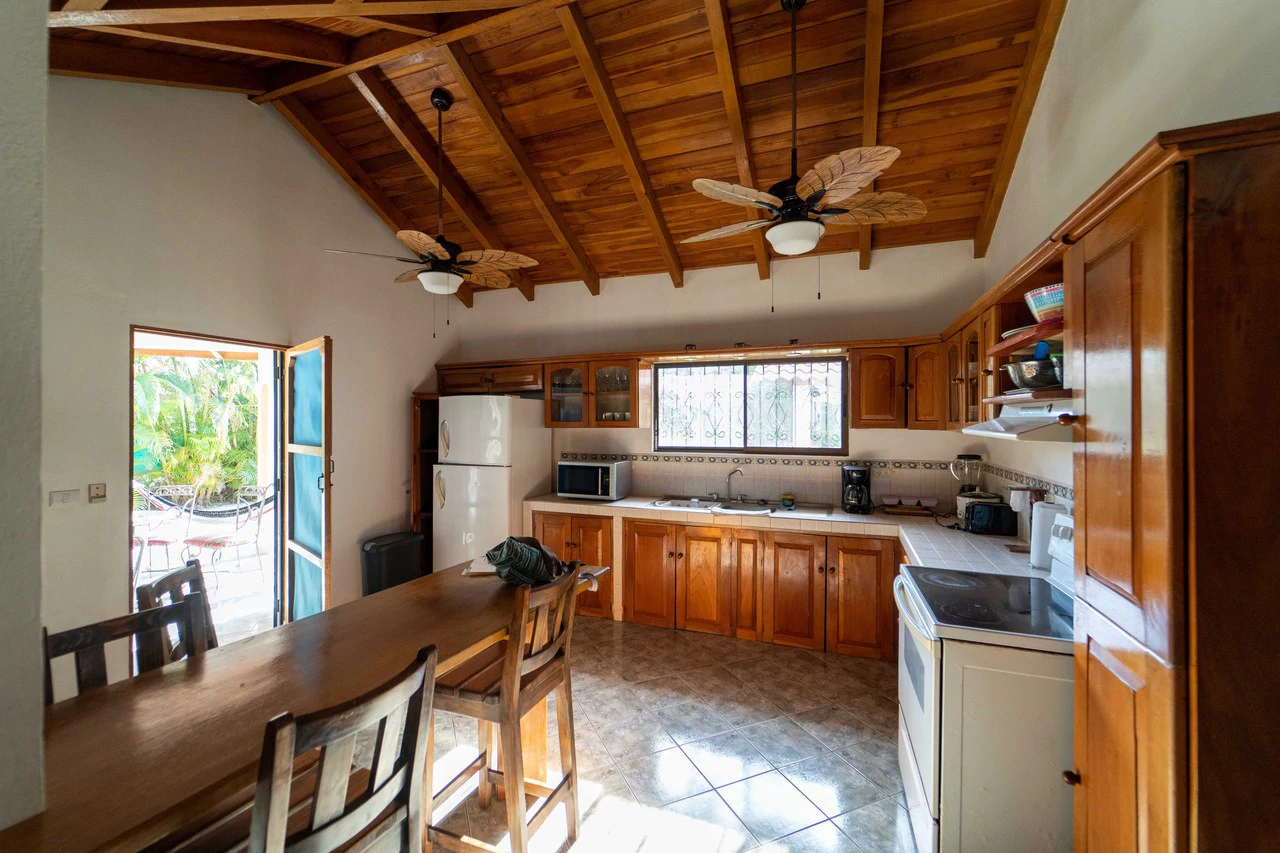 Casa Danny 2BR/2BA Home in the Center of Samara - Gallery image 7