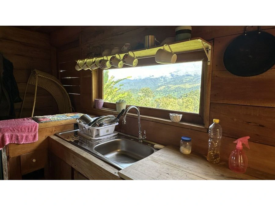 BEAUTIFUL MOUNTAIN VIEW FINCA WITH CABIN IN RIO NUEVO - Gallery image 23