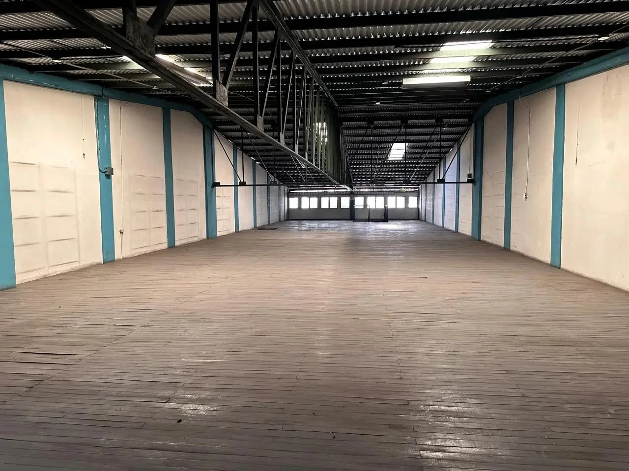 High-Impact Commercial Building in Downtown San José 698 m² of Construction | Catedral District | ZC-2 Zone - Gallery image 4
