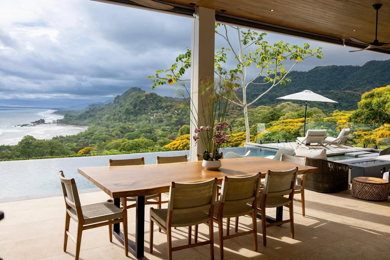 Luxurious 5 Bedroom Coastal Estate Dominical - Gallery image 4