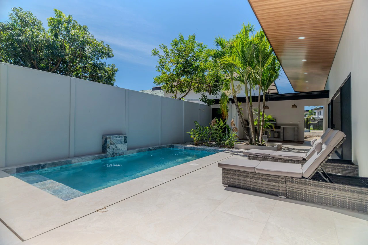 Location,Location, Location – 3-Bedroom Villa Steps from the Beach - photo 20