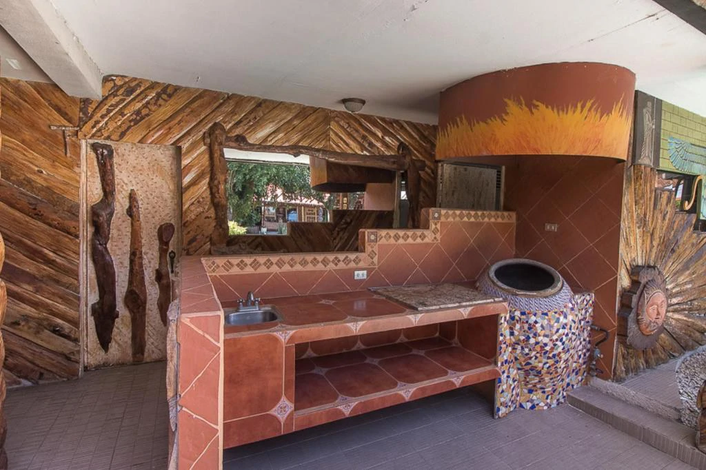 Hotel Casa Antigua: Exceptional Boutique Hotel & Prime Commercial Investment Opportunity Near Costa Rica’s Busiest Airport - Gallery image 35