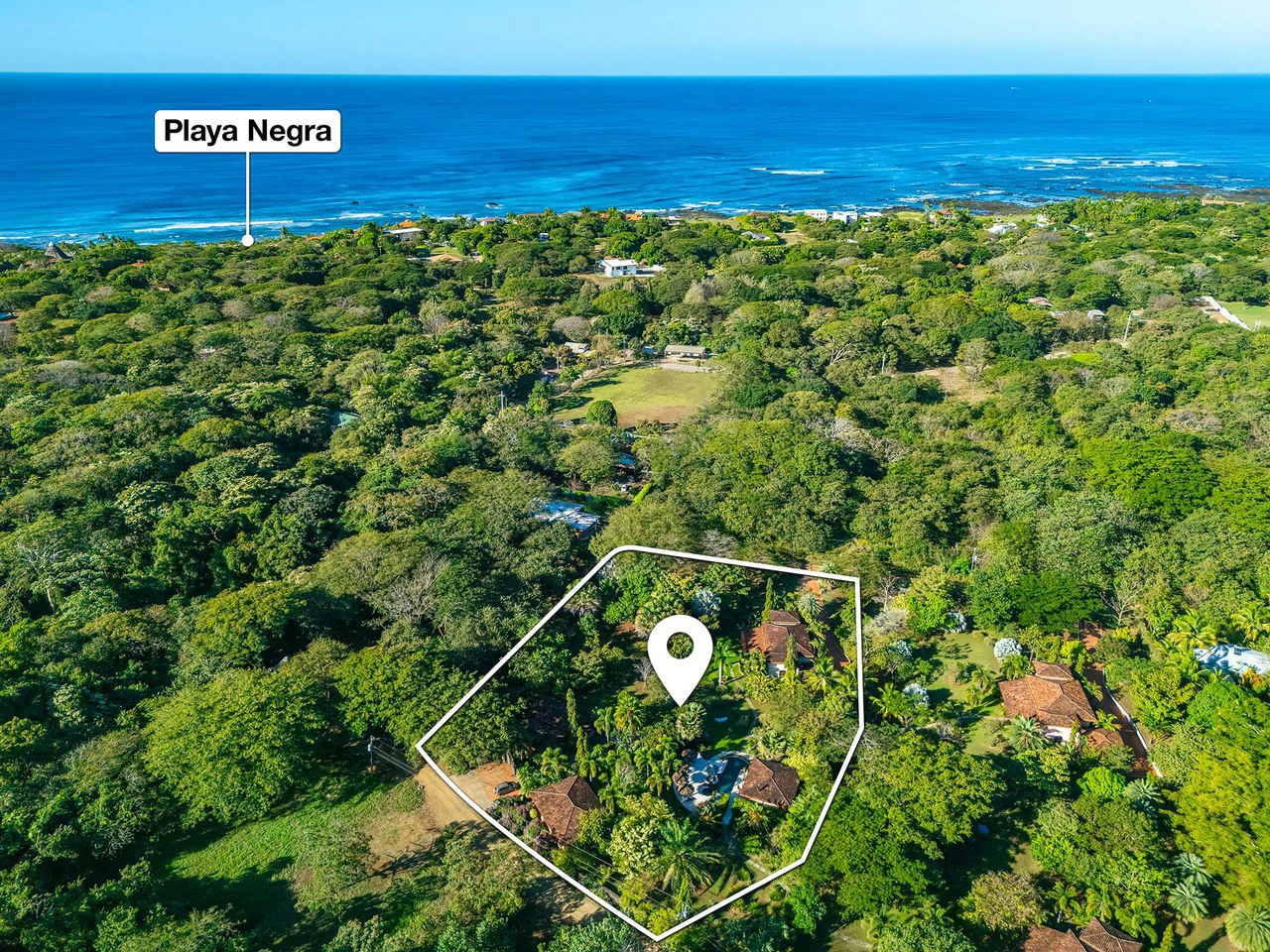 Paraiso Suizo: Turnkey Multi-Residence Compound Near Playa Negra - Gallery image 2