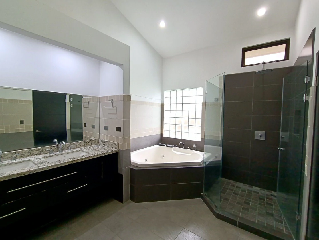 Condominio Francosta Casa Contemporanea en Venta: Condominium For Sale in Barreal - photo 29