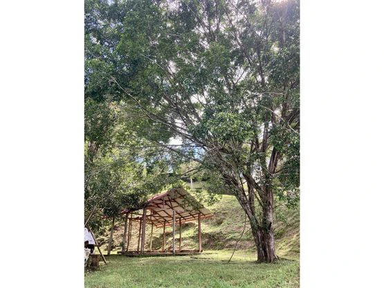 Venta de una hectárea con vivienda principal en Herradura: ¡Your Own Paradise in Herradura, Costa Rica! - Gallery image 8