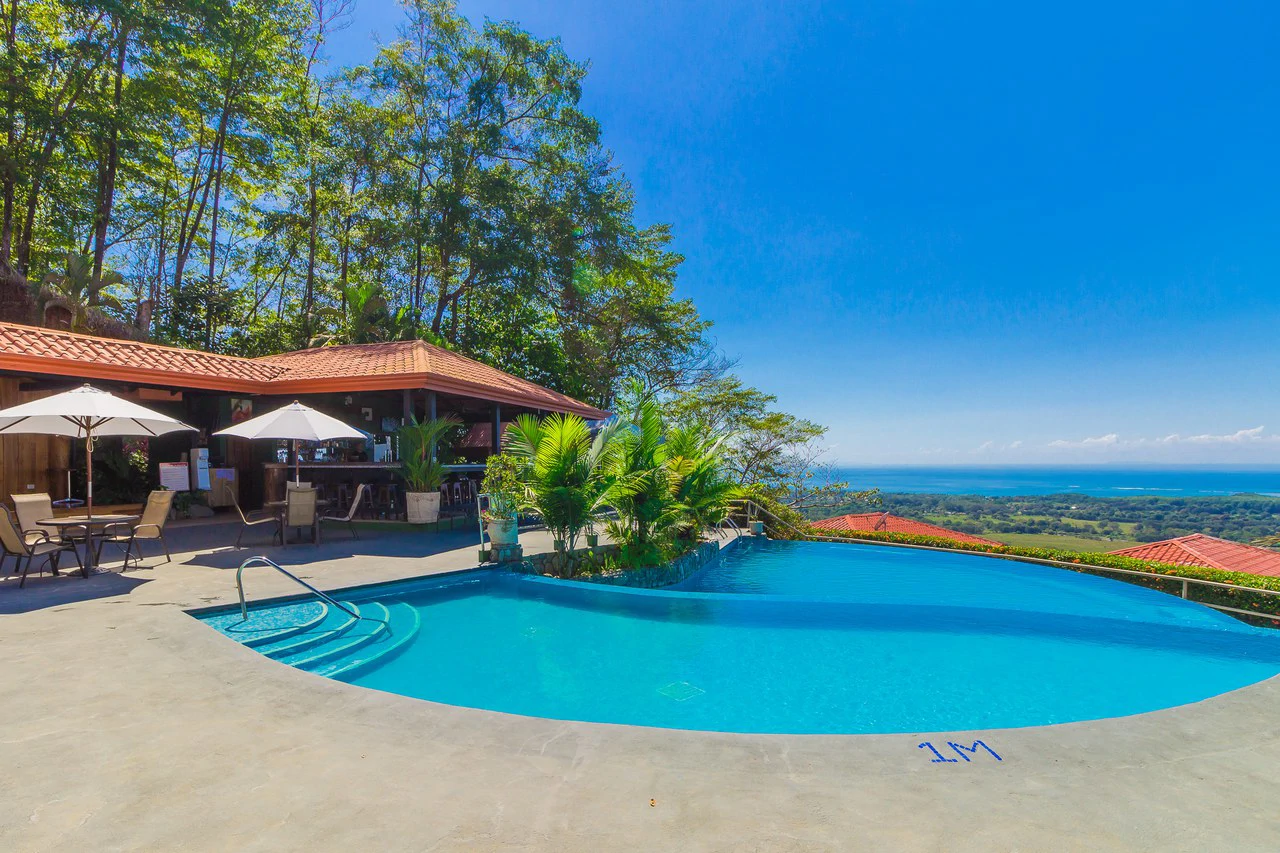 Popular 20-room Boutique hotel /retreat. Stunning ocean views - Gallery image 23