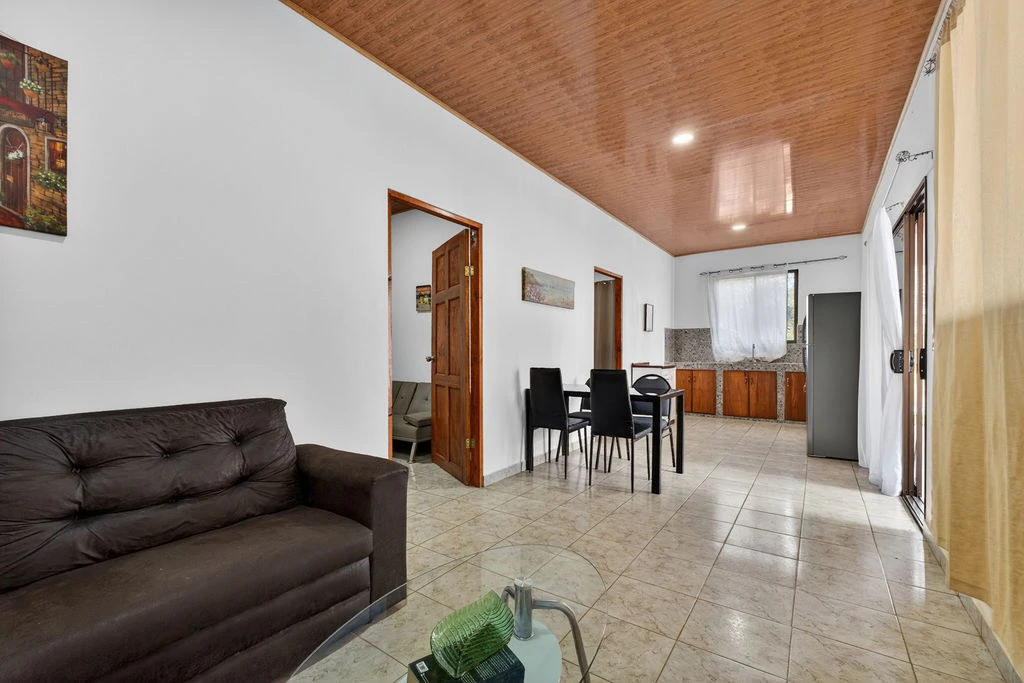 Villa Los Monos: High-Income 9-Unit Rental Property Near Playa Grande - Gallery image 45