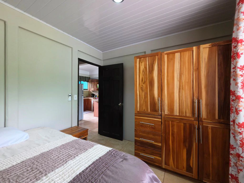 Casa Elo:  Home Close to the Beaches, Combining Local Living with Rental Potential - photo 12