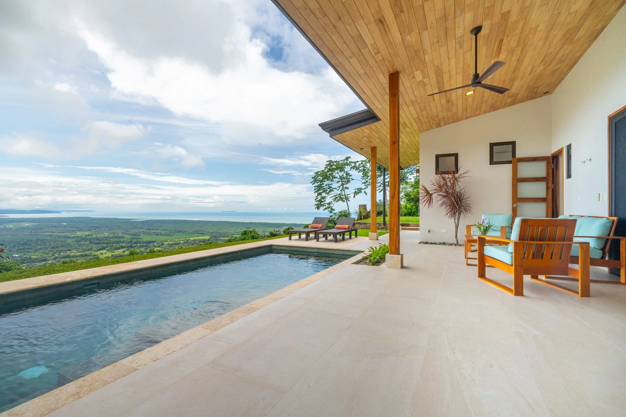 Cascada Sandalo Jaw Dropping Ocean Views!: Mountain House For Sale in Tres Rios - Gallery image 12