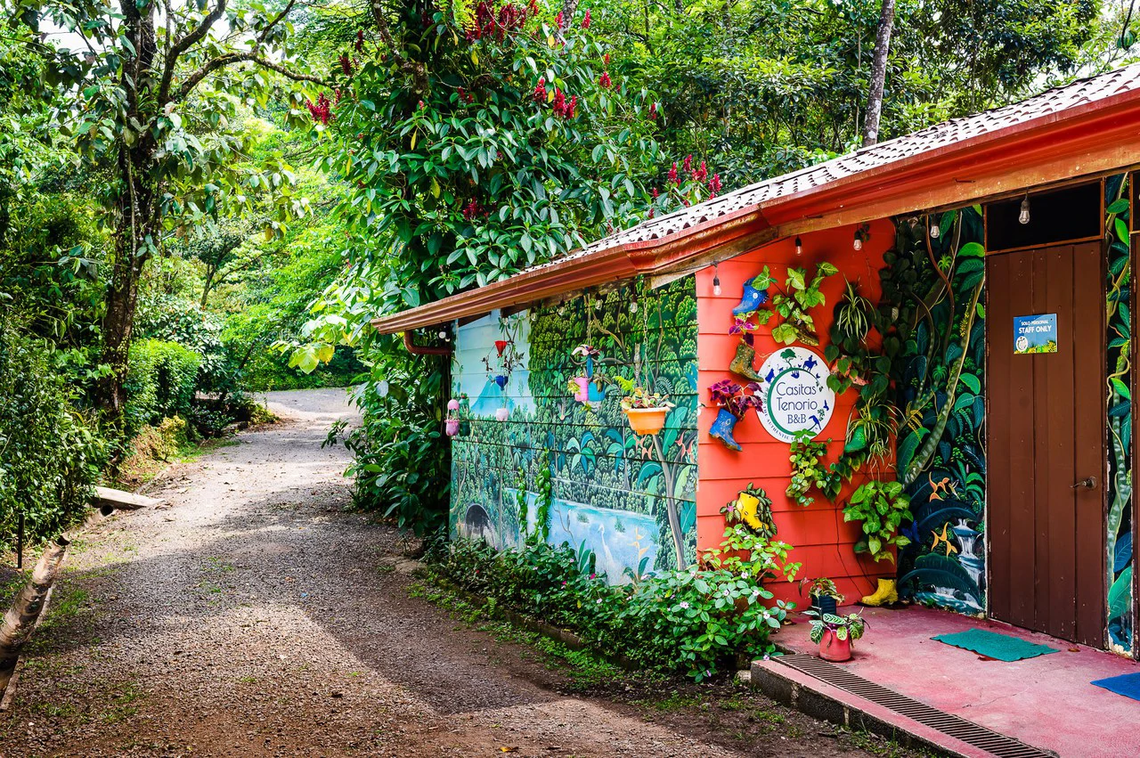 Casitas Tenorio B&B: Turnkey Eco-Lodge in Bijagua: Profitable Business, Sustainable Luxury, and Breathtaking Nature - Gallery image 46