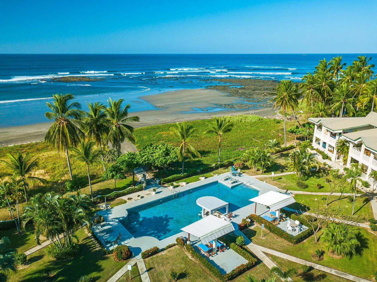 Las Brisas #6: Beachfront Condo With Perfect Ocean Views - Gallery image 5