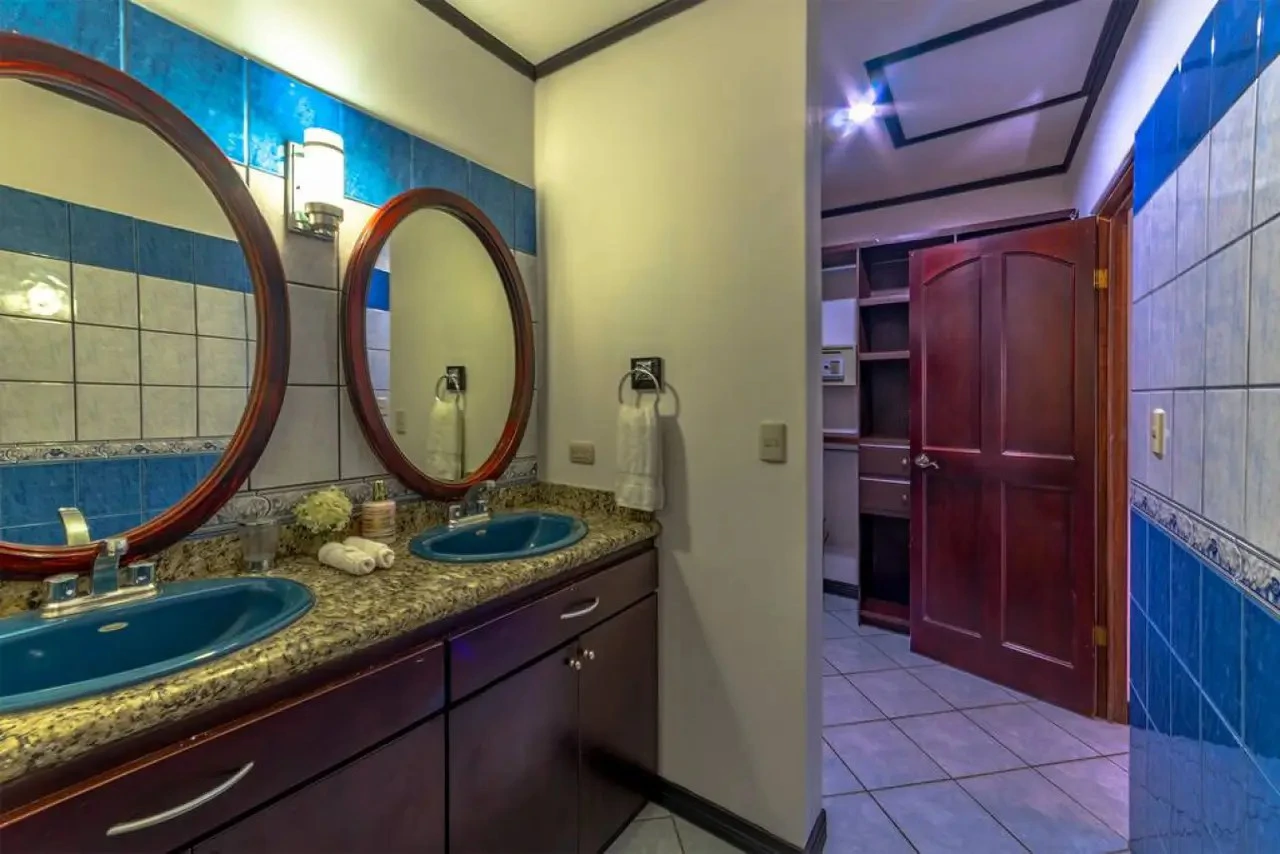 Astonishing Villa Cielo in Playa Hermosa!: Panoramic Ocean Views from a Luxurty Vacation Rental Powerhouse - Gallery image 33