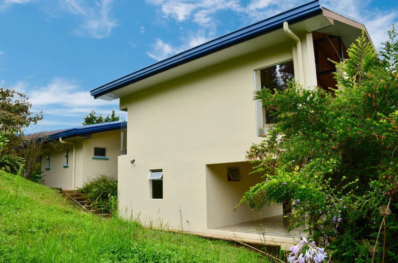Mountain modern house in San Isidro, Costa Rica - Gallery image 6