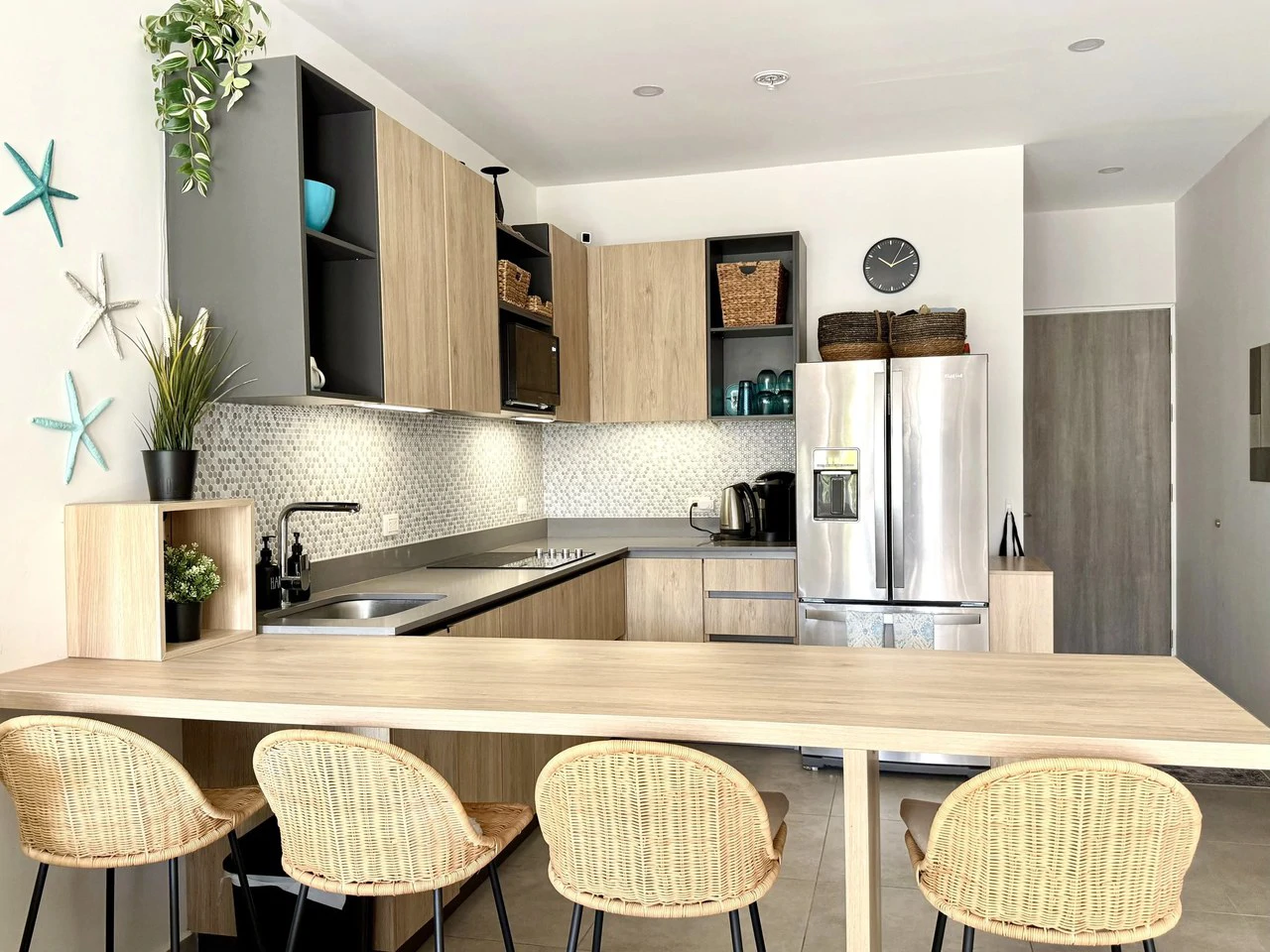 AZUL DEL MAR 6 :$215,000 USD:  with one-of-a-kind location with private beach, security, and amazing amenities!: Luxury resort-style living. Furnished and Financing Available - Gallery image 13