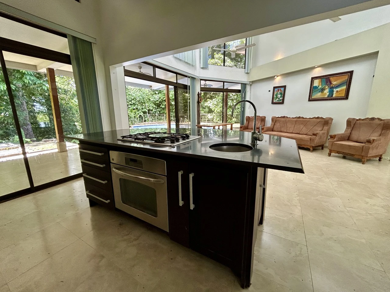 Fixer-Upper Home with an studio Office in Palmar Norte on a 7.58 Acres Property - Gallery image 28