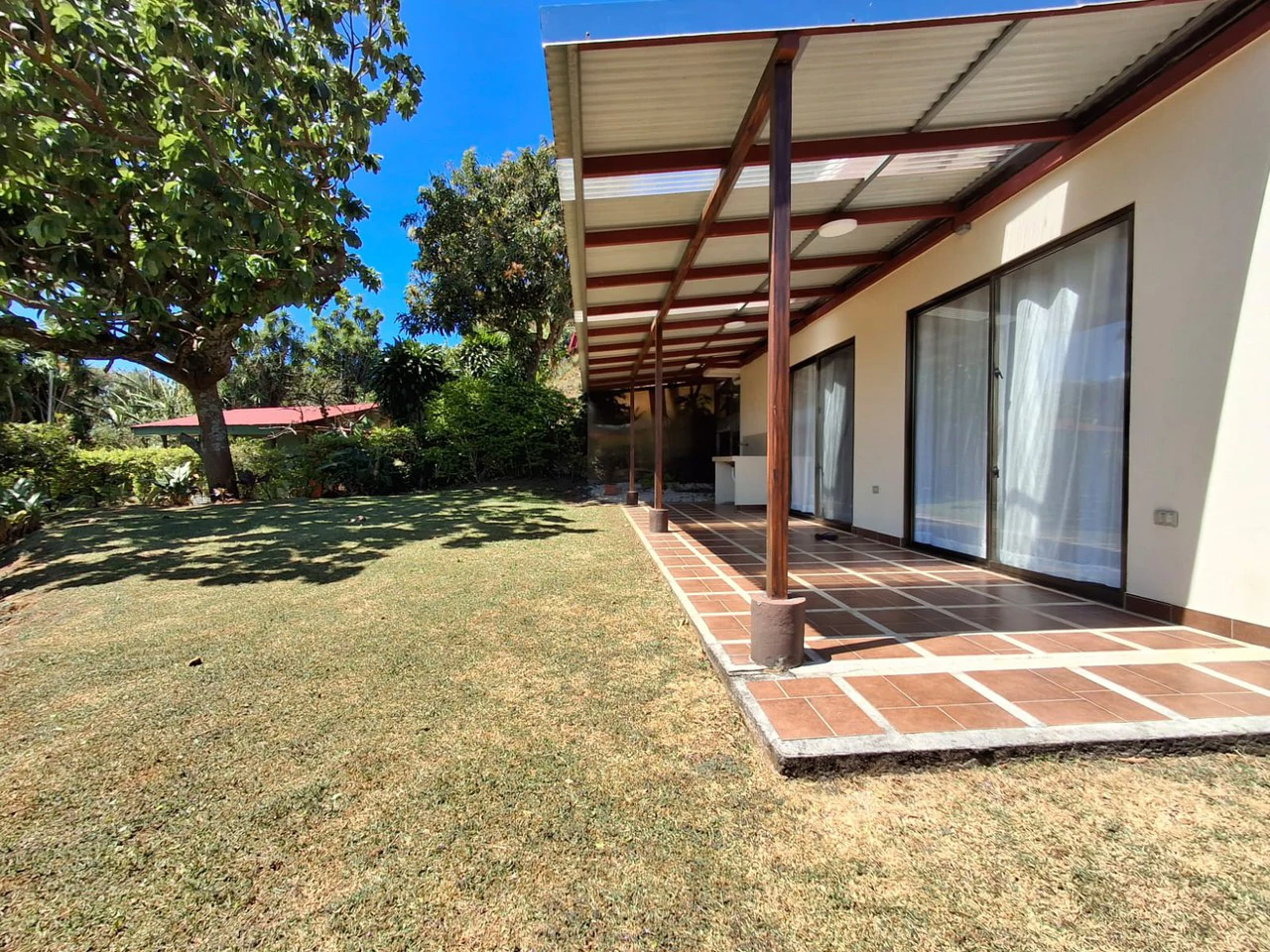 Simple and Quiet!: Newer build Poas home in quiet area! Fully Furnished! - Gallery image 13