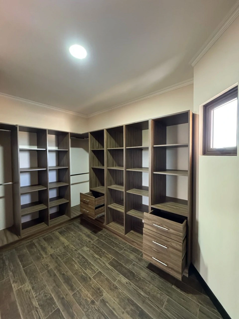 Casa La Guaria: House For Sale in Barrio La Guaria - Gallery image 16