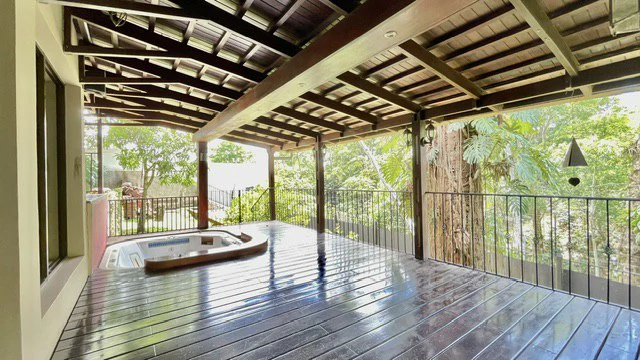 Casa Pinares: Rare 0.30-Acre Sprawling Garden Estate in Pinares, Curridabat | 1,241 m² Lot with Mature Trees, Protected Forest Views & 5,380 Sq. Ft. Build - photo 21