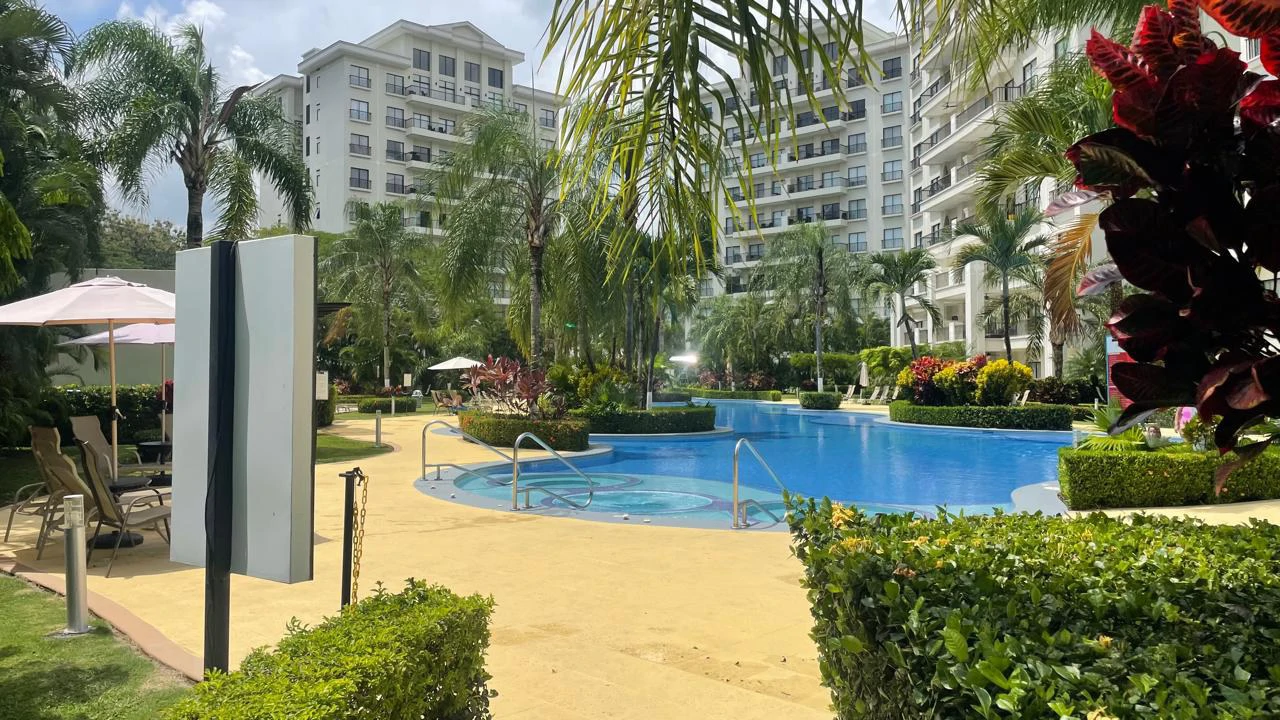 Condo Jaco Bay. Jaco Costa Rica: Near the Coast Apartment For Sale in Jacó - Gallery image 38