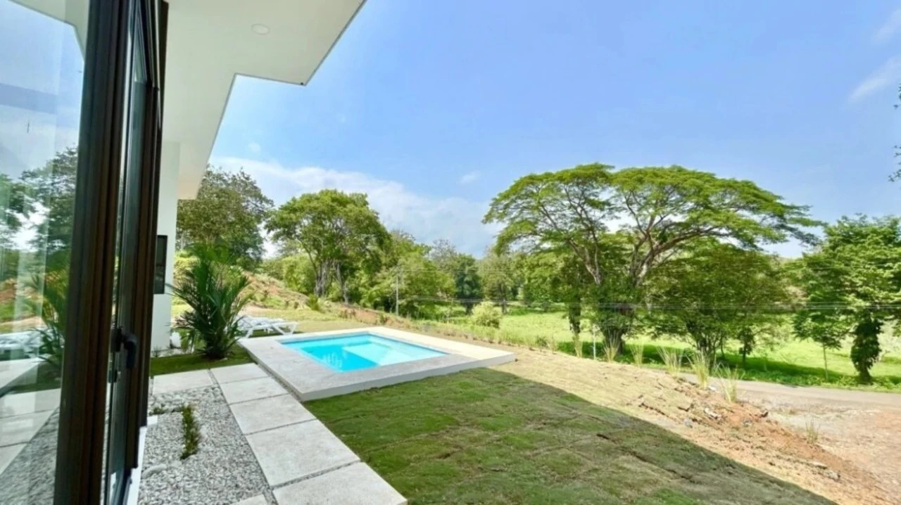 Brand New Toucan's Nest: in Tranquil Monterrey Minutes from the Beach! - Gallery image 3