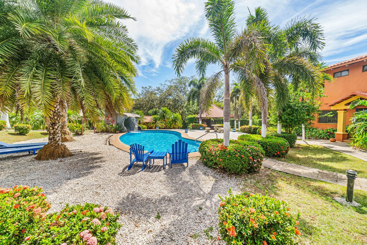Iguana Villas #7: Turnkey 2BR Villa Near White Sand Beach - Gallery image 28