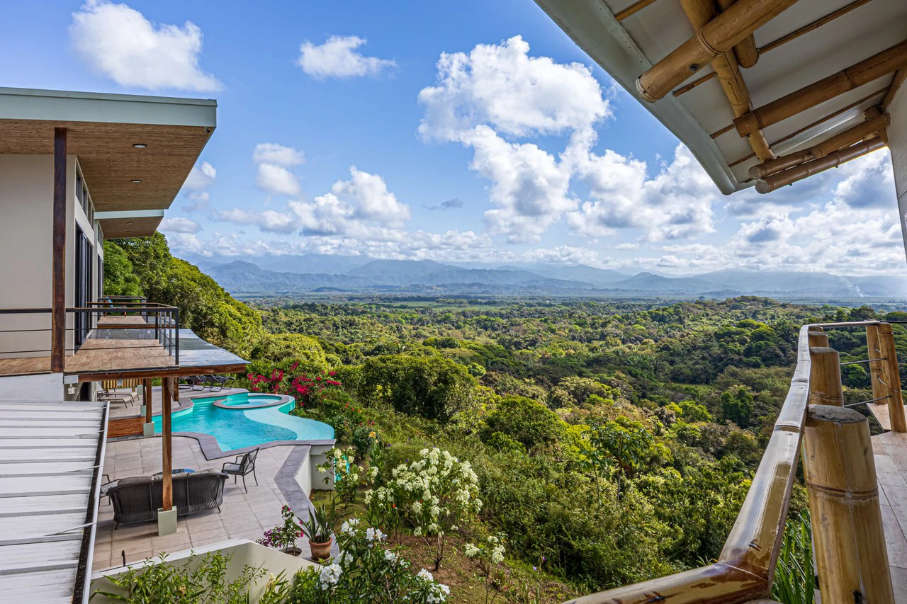 Iconic Luxury Estate with Unmatched Mountain Views | Manuel Antonio Estates - Gallery image 19