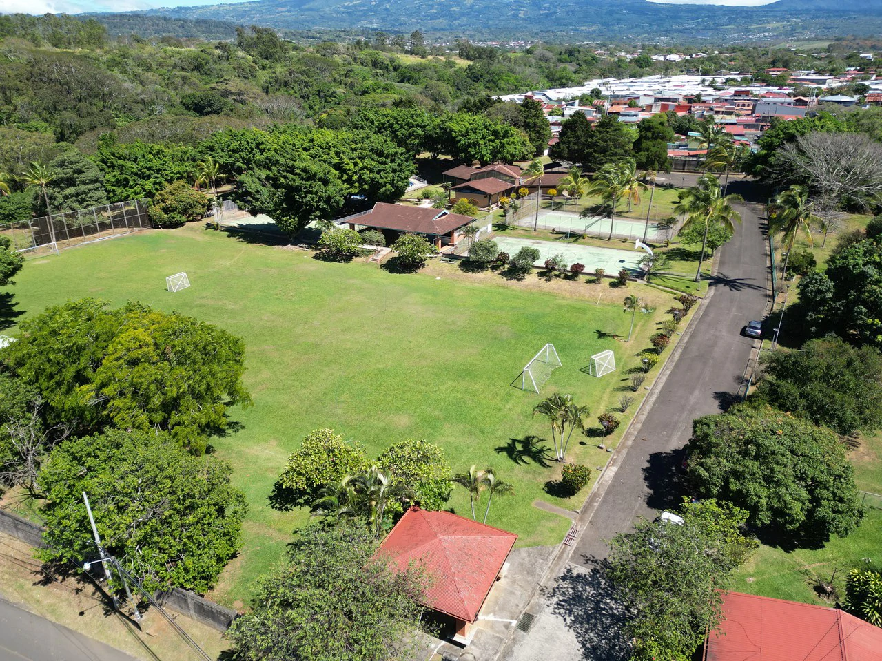 Rio Segundo: Development land for sale Alajuela, with amenities - Gallery image 3