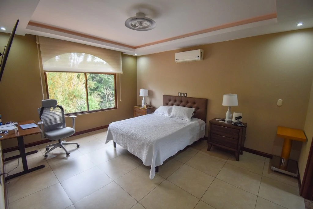 House For Sale in Ciudad Colón - Gallery image 26