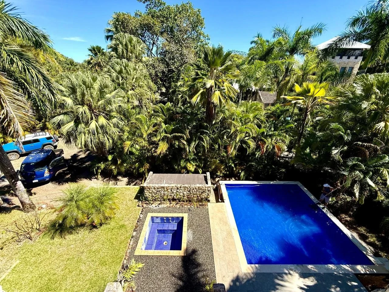 STONE CASTLE: $622,000 USD Your very own "Private Stone Castle" in Costa Rica's Blue Zone. - Gallery image 2