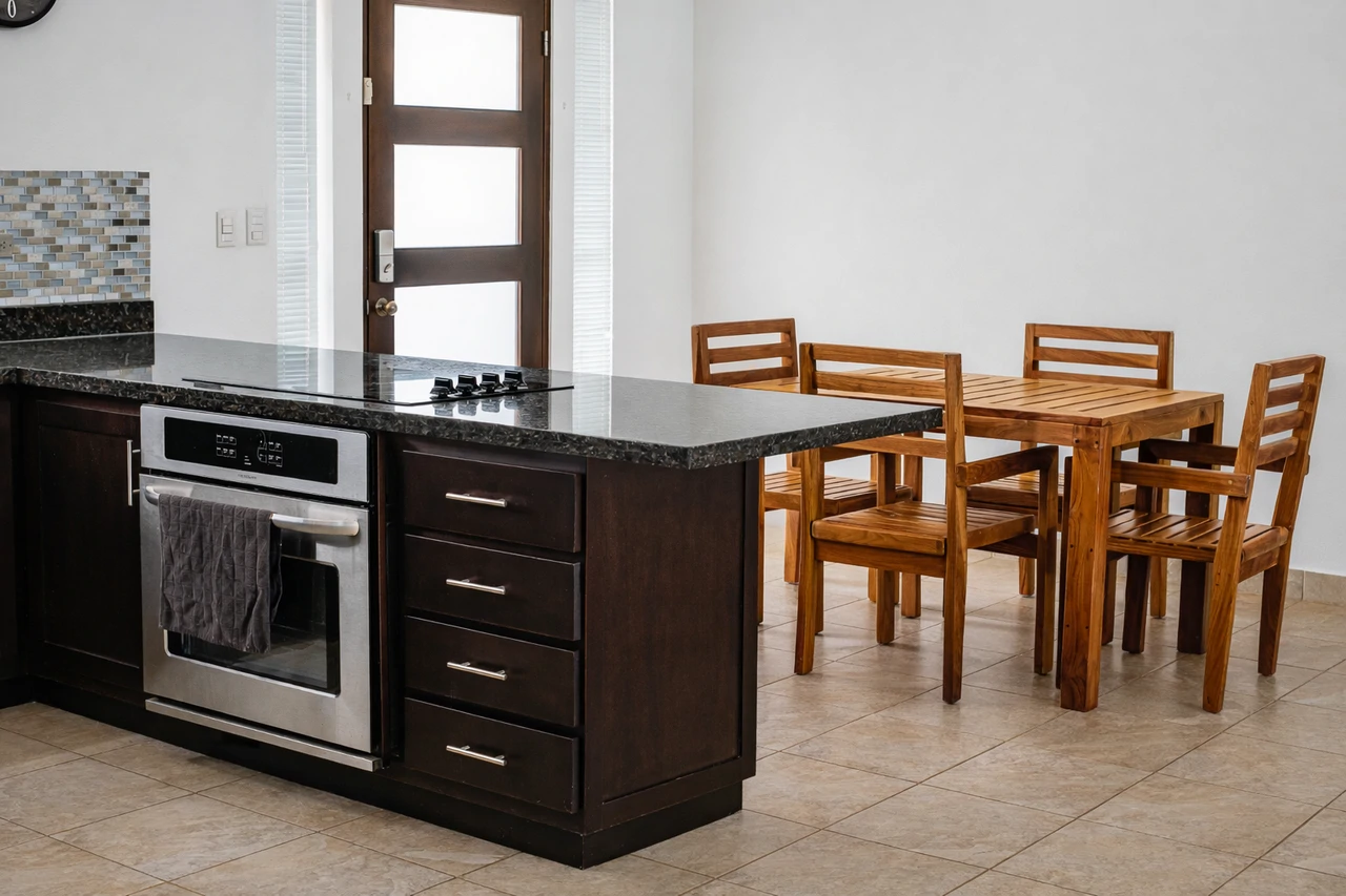 3 Bedroom Home Walking Distance to Playa Chaman – Villas del Sol, Bahía Ballena - Gallery image 14