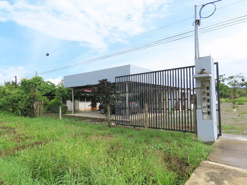 For Sale a Complex of Cabins & Office in Playa Blanca, Puerto Jimenez - Gallery image 49